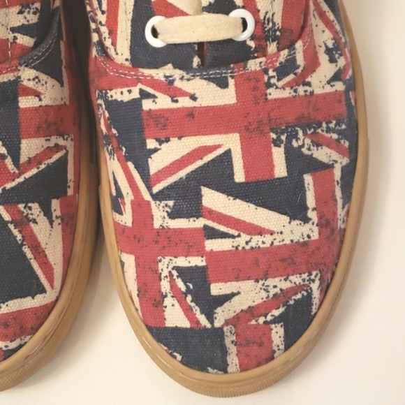 Antonio Biaggi Union Jack canvas Sneakers 11.5 EUC - Picture 2 of 9